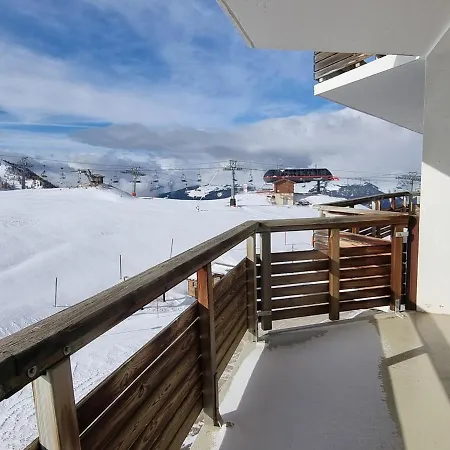 En étage élevé Au Pied Des Pistes Avec Grand Balcon - Fr-1-181-2731 * La Plagne